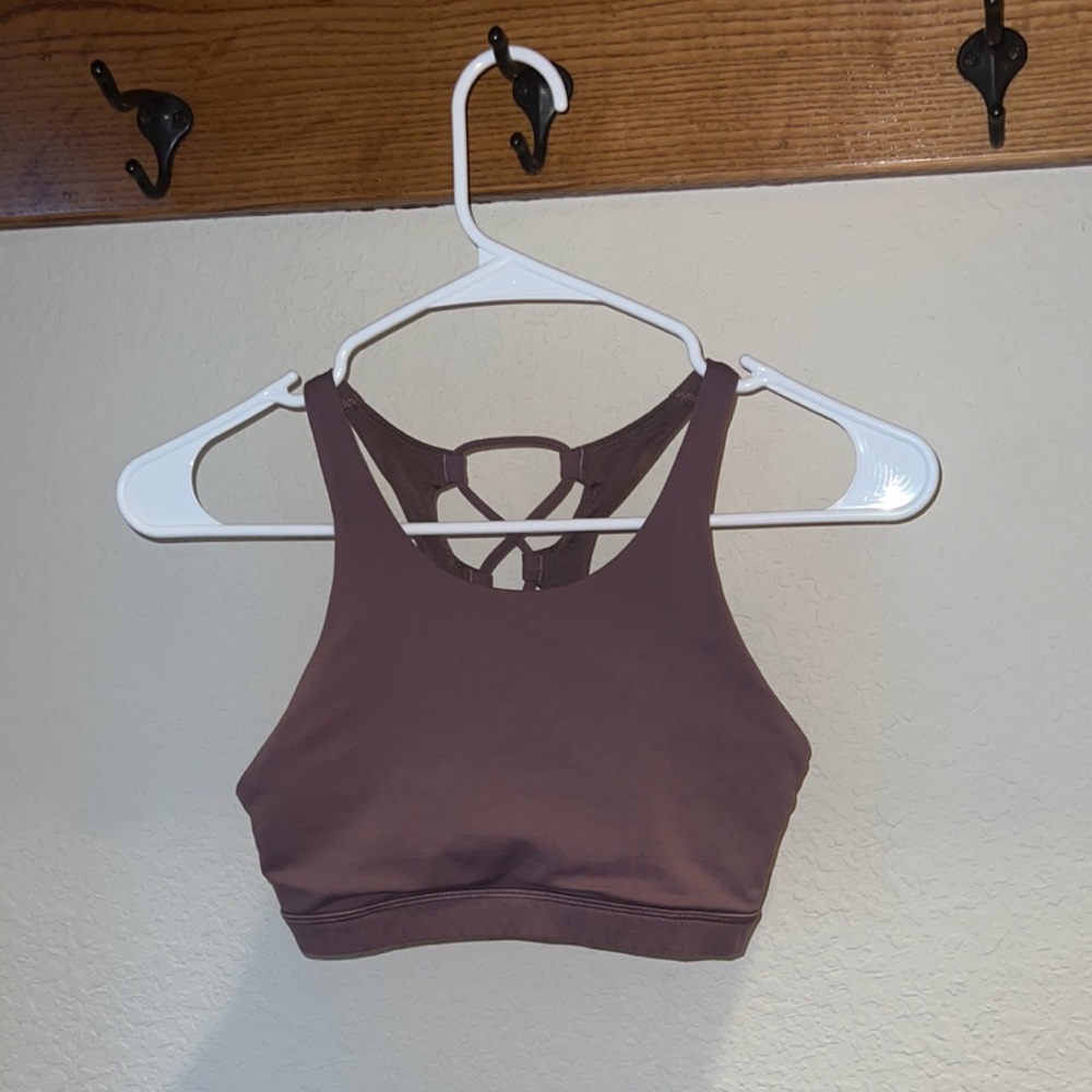 Lululemon Cross-Back Bra